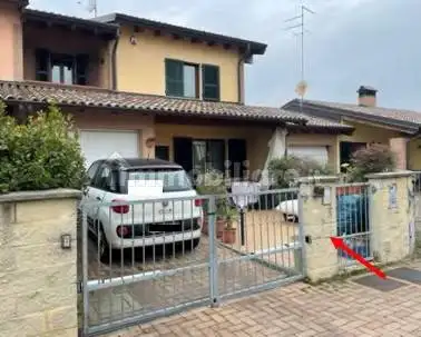 Villetta a schiera in asta a Podenzano