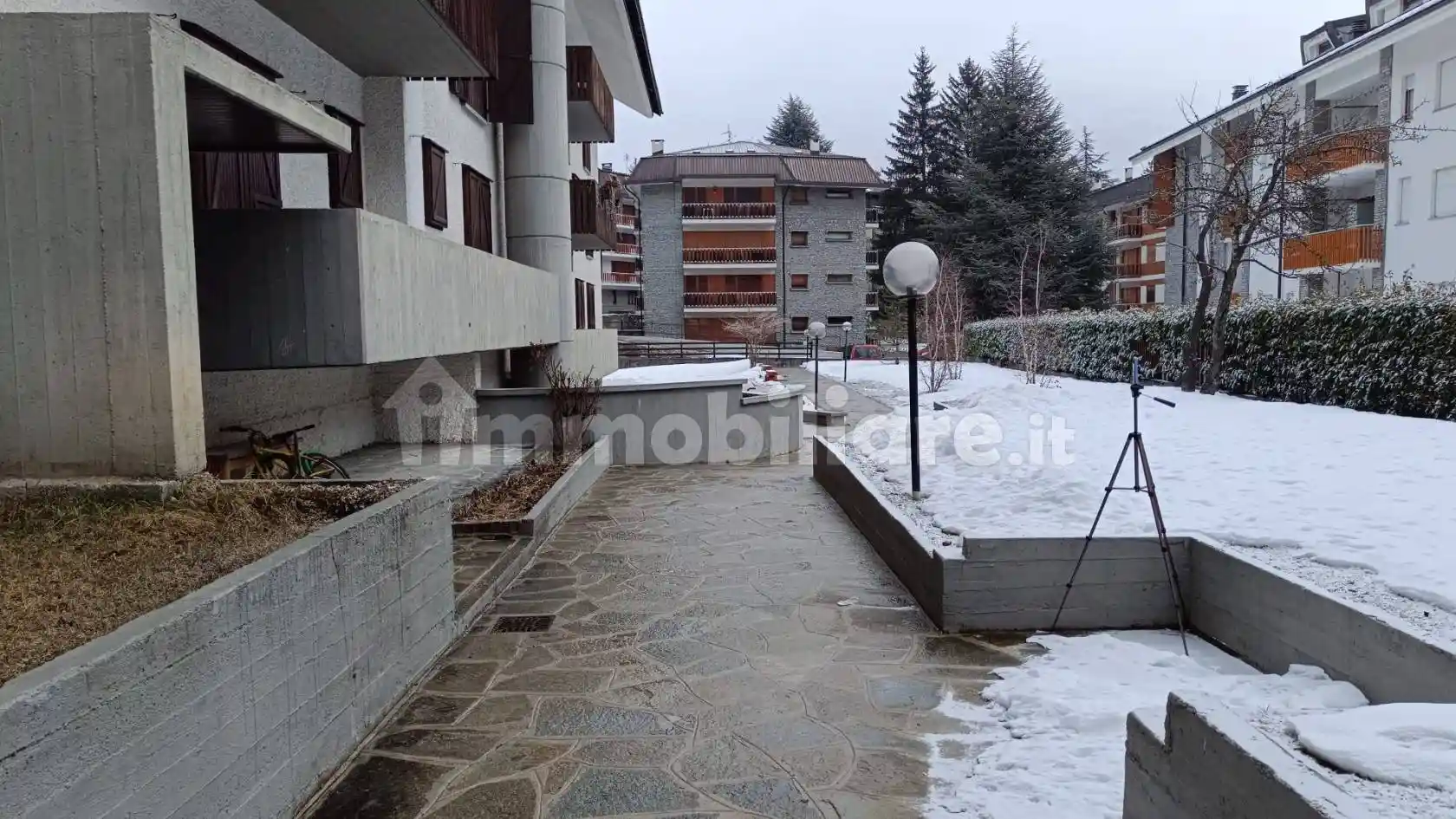 Bilocale viale San Francesco 6, Centro, Bardonecchia - foto 3