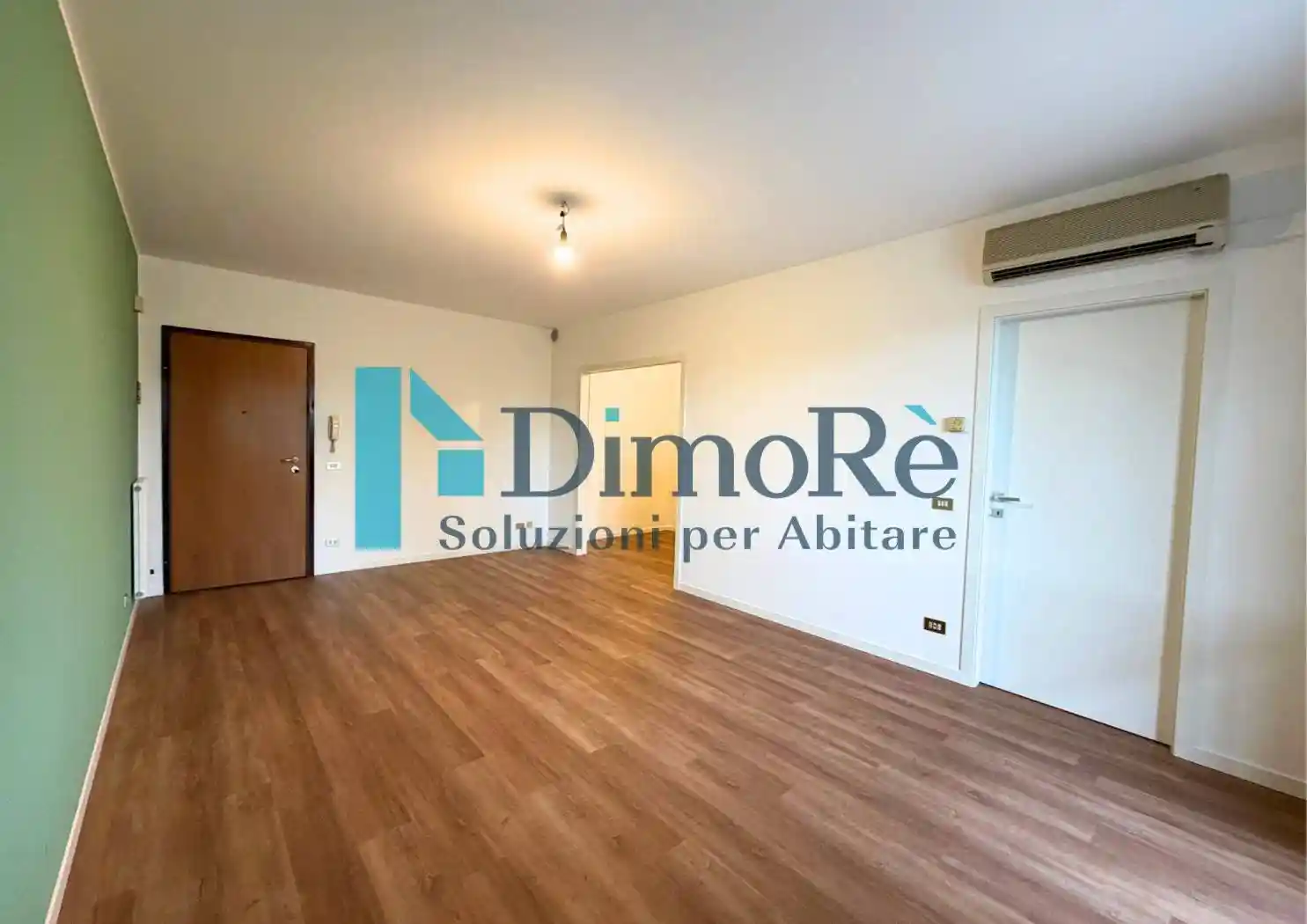 Trilocale via Augusto Marconato 3, Centro, Paese - foto 2