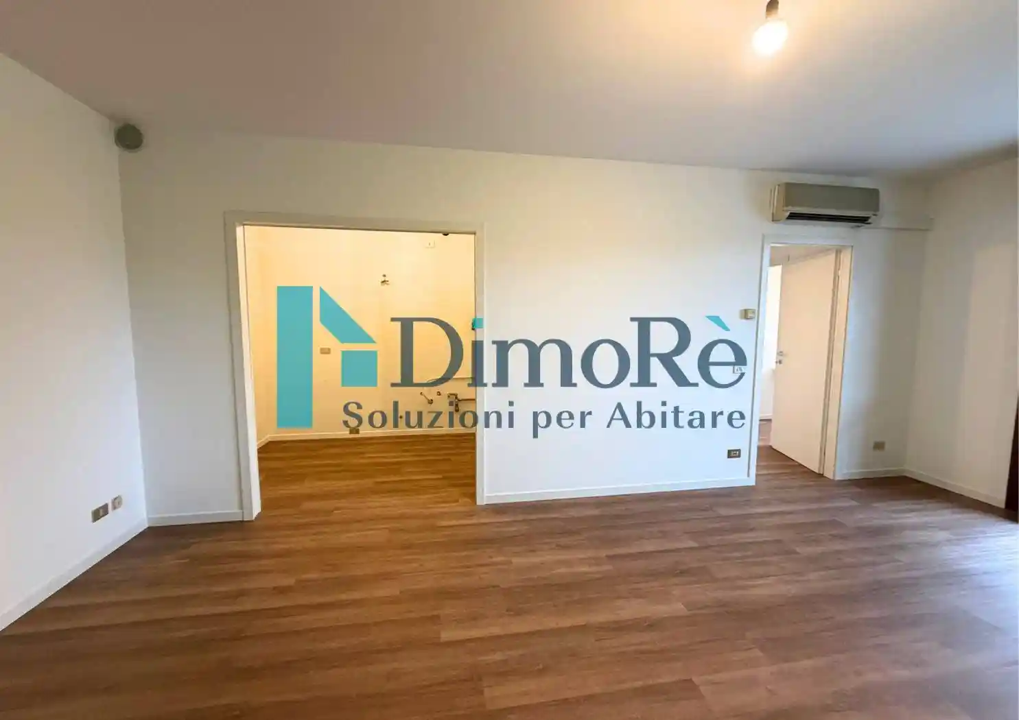 Trilocale via Augusto Marconato 3, Centro, Paese - foto 5