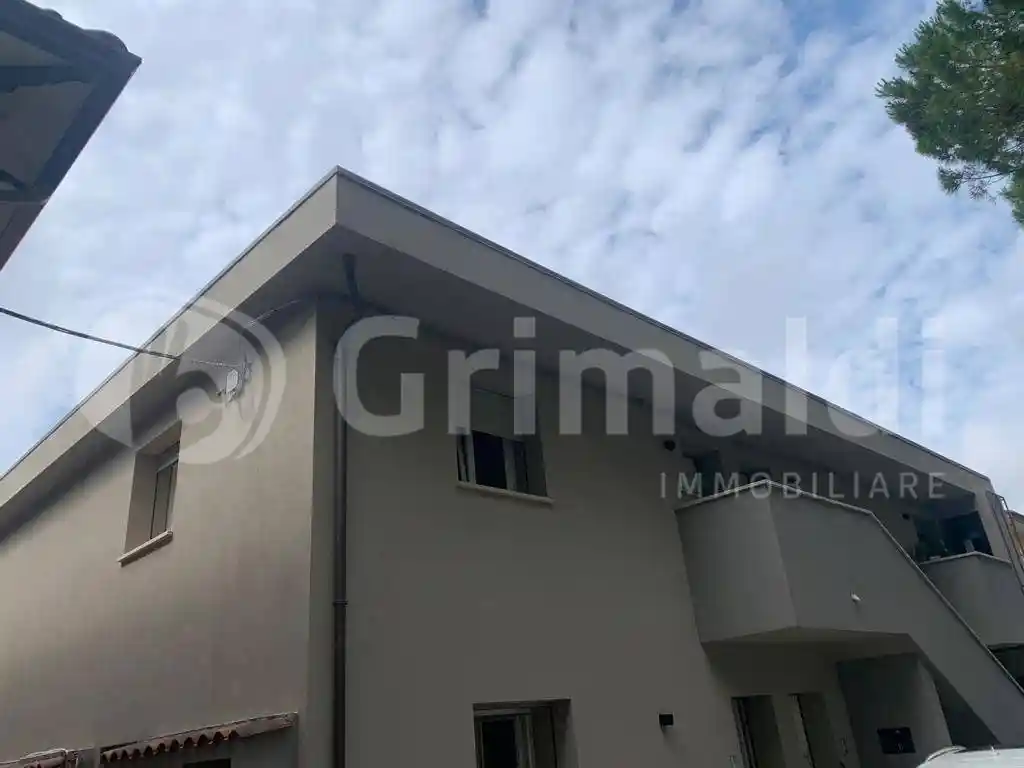 Quadrilocale via Borgo I Maggio, 1, Bastia, Bastia Umbra - foto 2