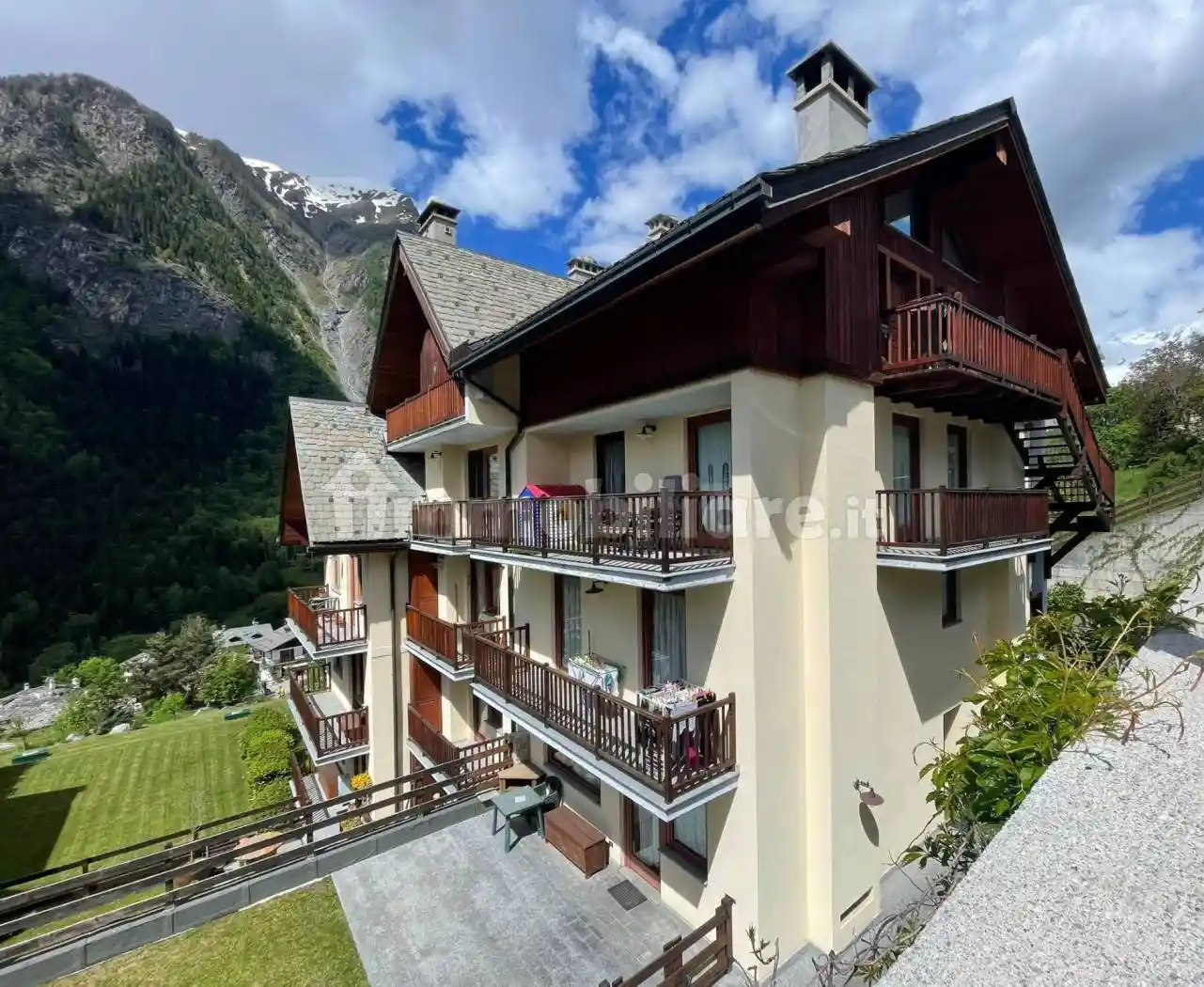 Quadrilocale Route Mont Blanc, Prè-Saint-Didier - foto 2