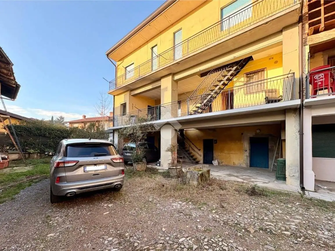 Rustico - Casale in vendita a Spirano