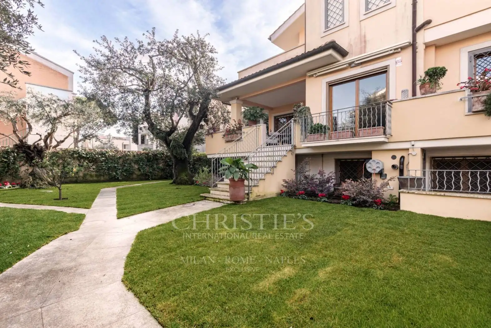 Villa in vendita a Fiumicino