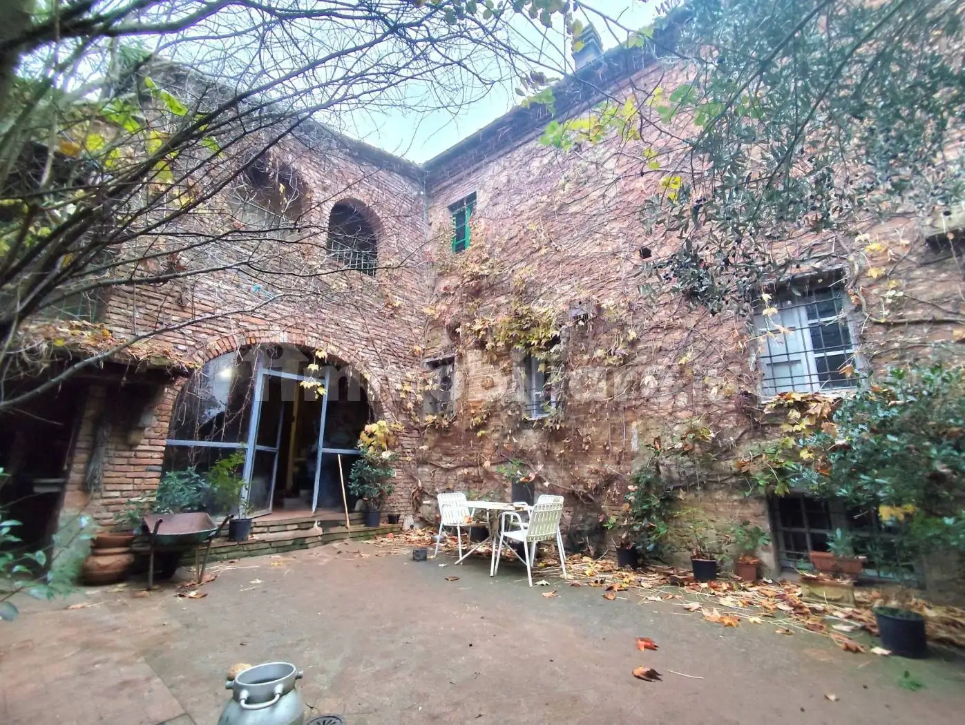 Casa indipendente in vendita a Foiano della Chiana