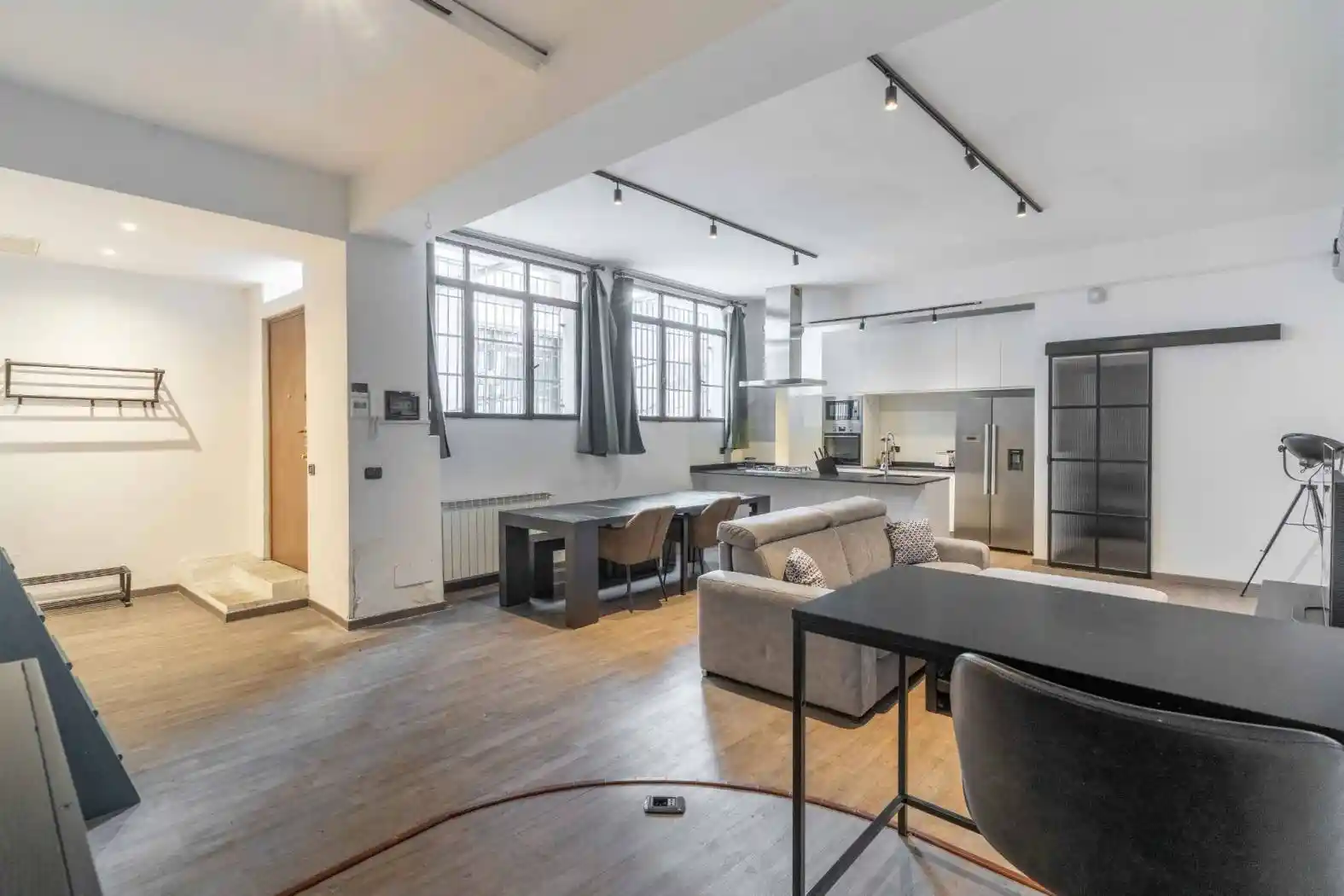 Bilocale via Cardinale Ascanio Sforza 81, Pezzotti - Meda, Milano - foto 3