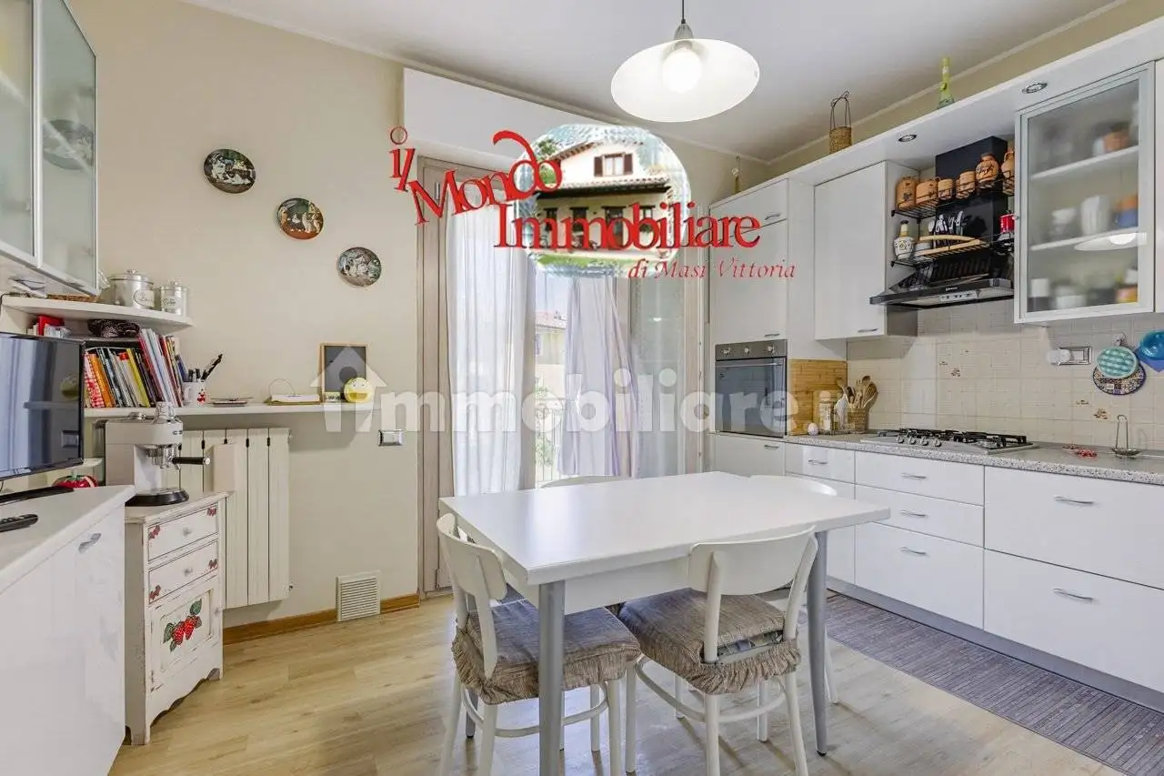 Appartamento in vendita a Loreto