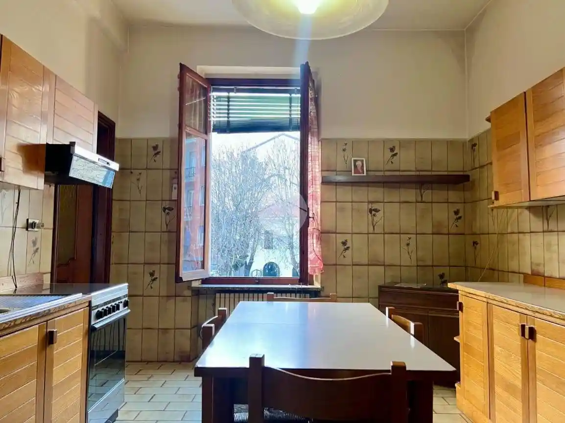 Quadrilocale viale Emilio Buridani 55, Venaria Reale - foto 3