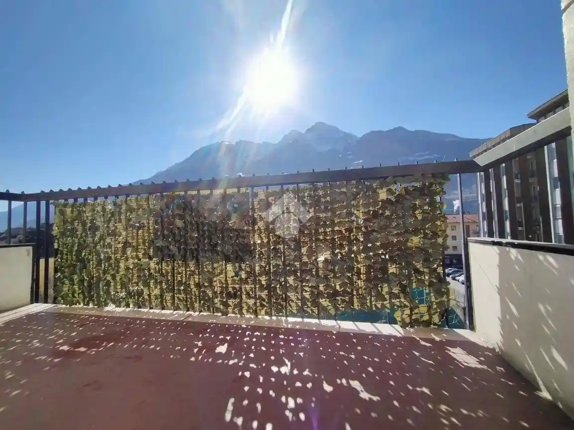 Trilocale via Torino 25, Centro, Aosta - foto 2