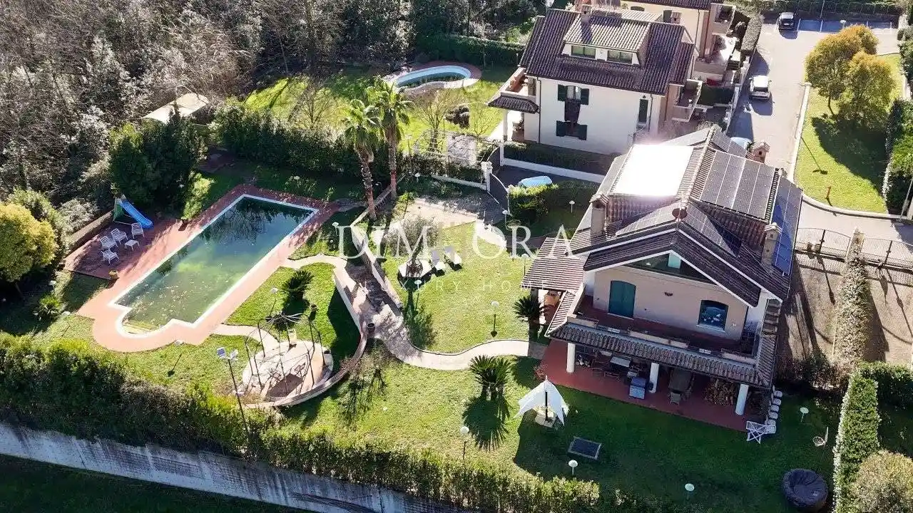 Villa in vendita a Frosinone