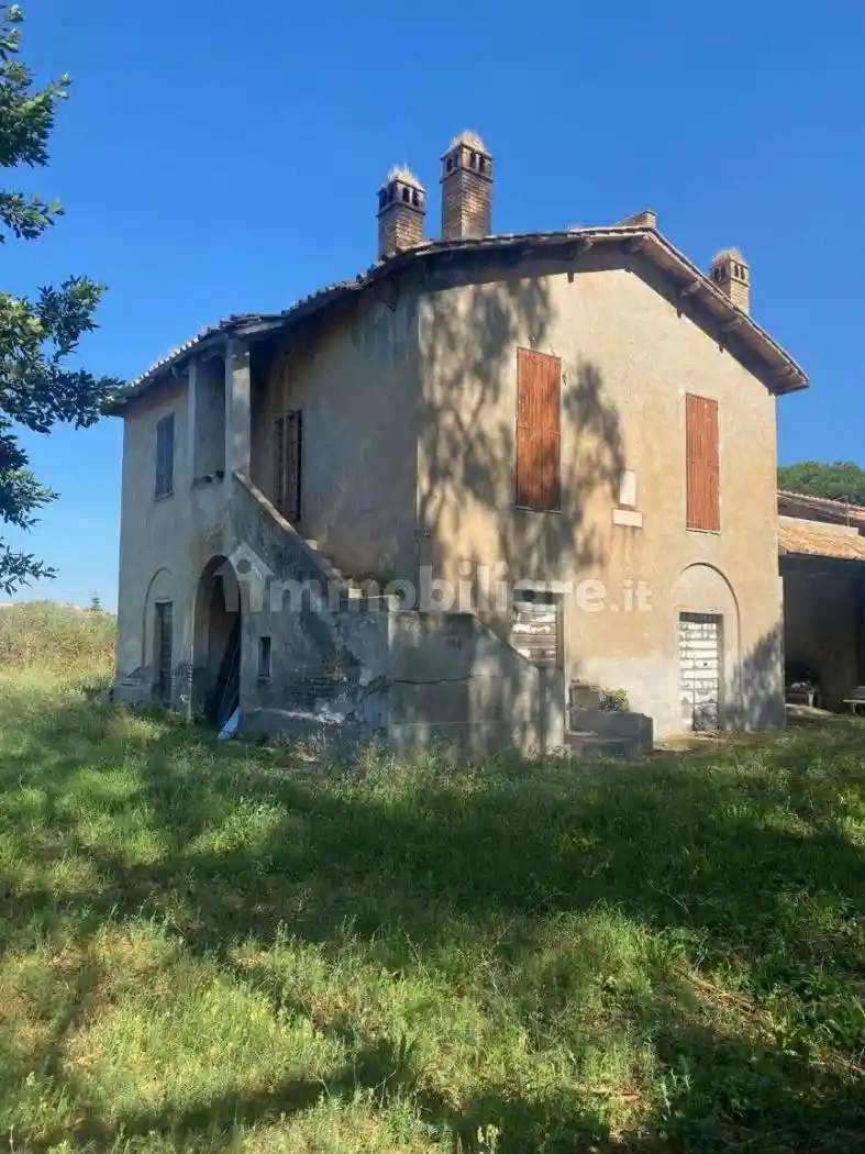 Rustico - Casale in vendita a Ladispoli