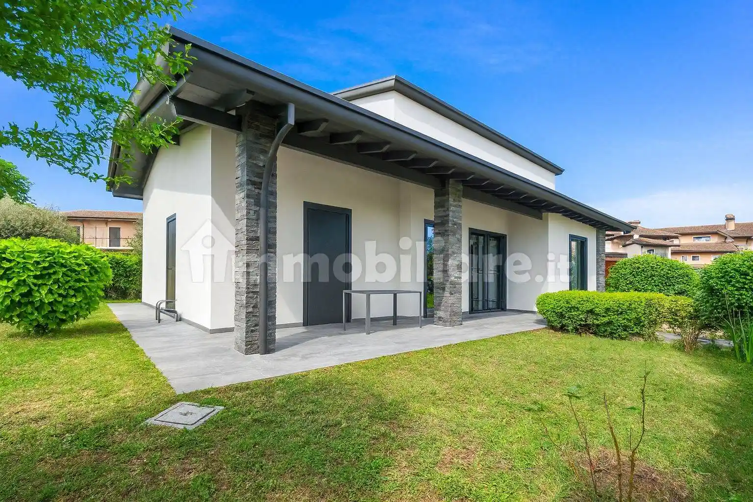 Villa unifamiliare via San Bernardino, San Bernardino, Montichiari - foto 2