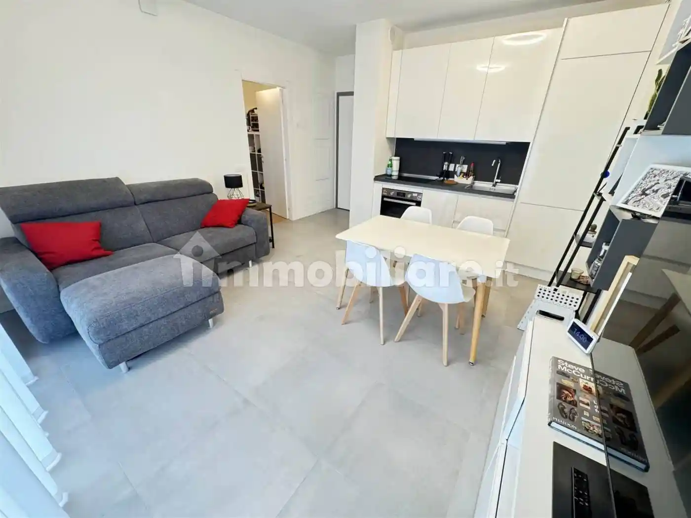 Bilocale via Francesco Olgiati 12, Tre Castelli - Faenza, Milano - foto 3