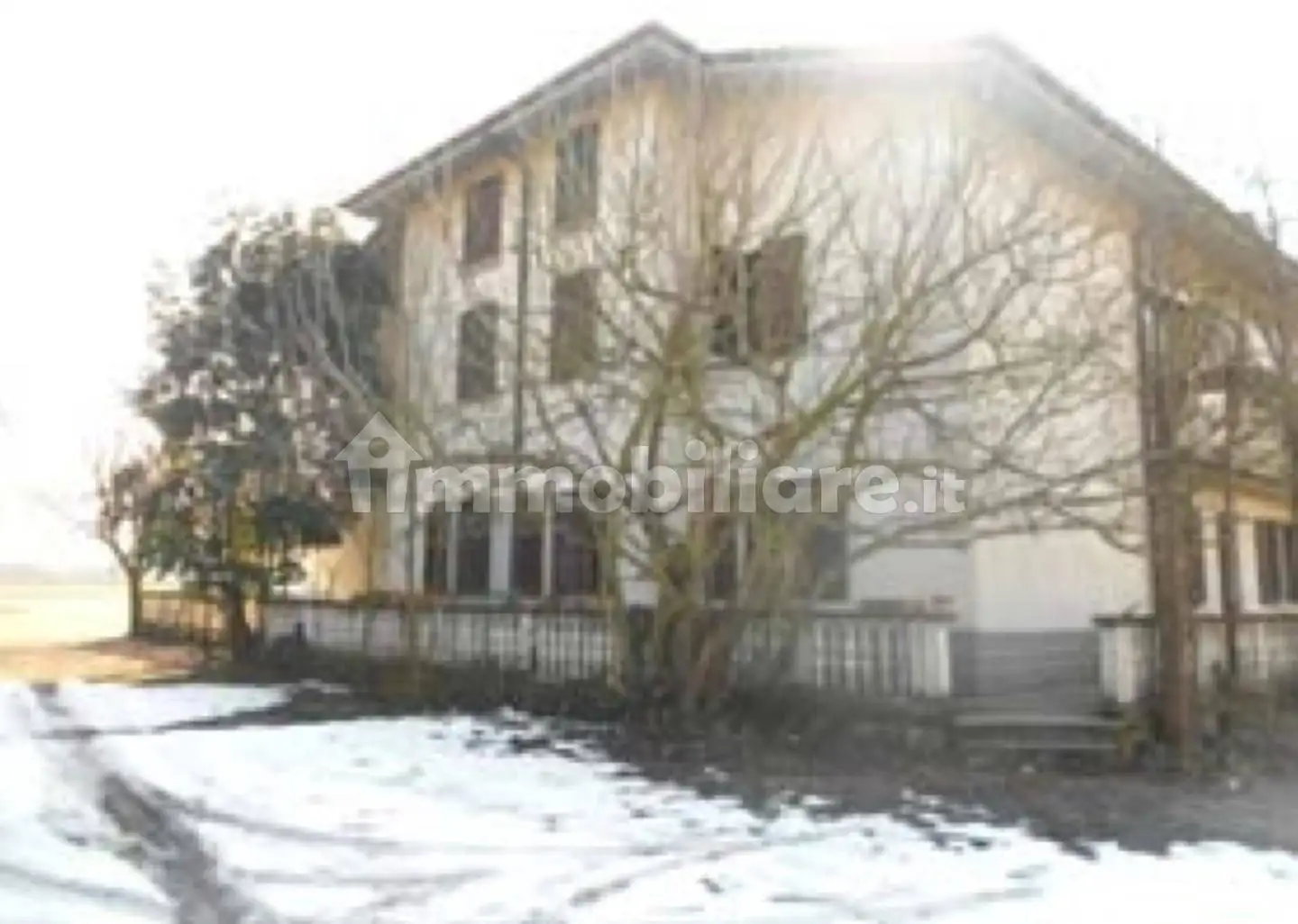 Casa indipendente in asta a Lungavilla