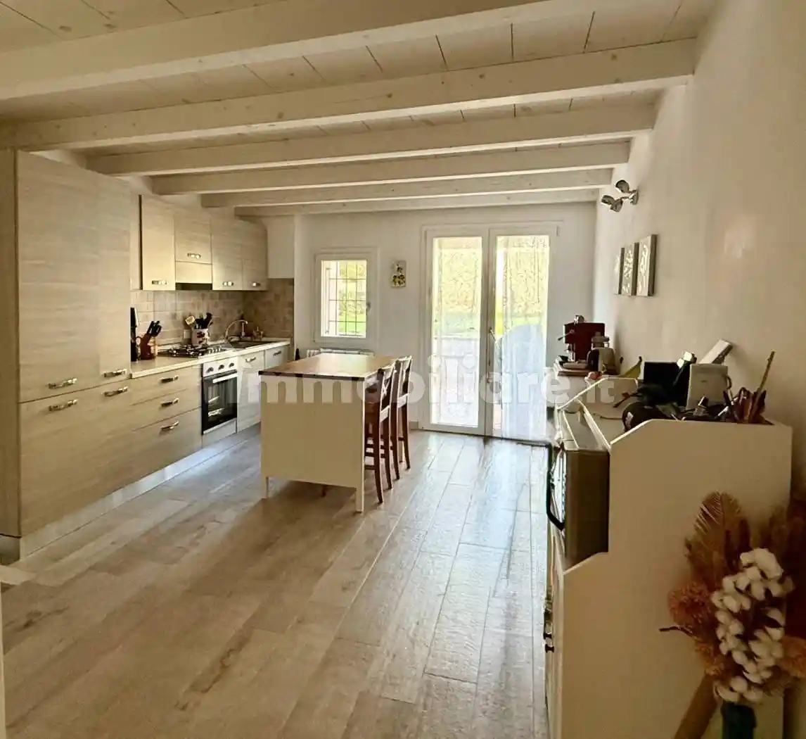 Terratetto unifamiliare 276 m², ottimo stato, Centro Storico, Ferrara - foto 5