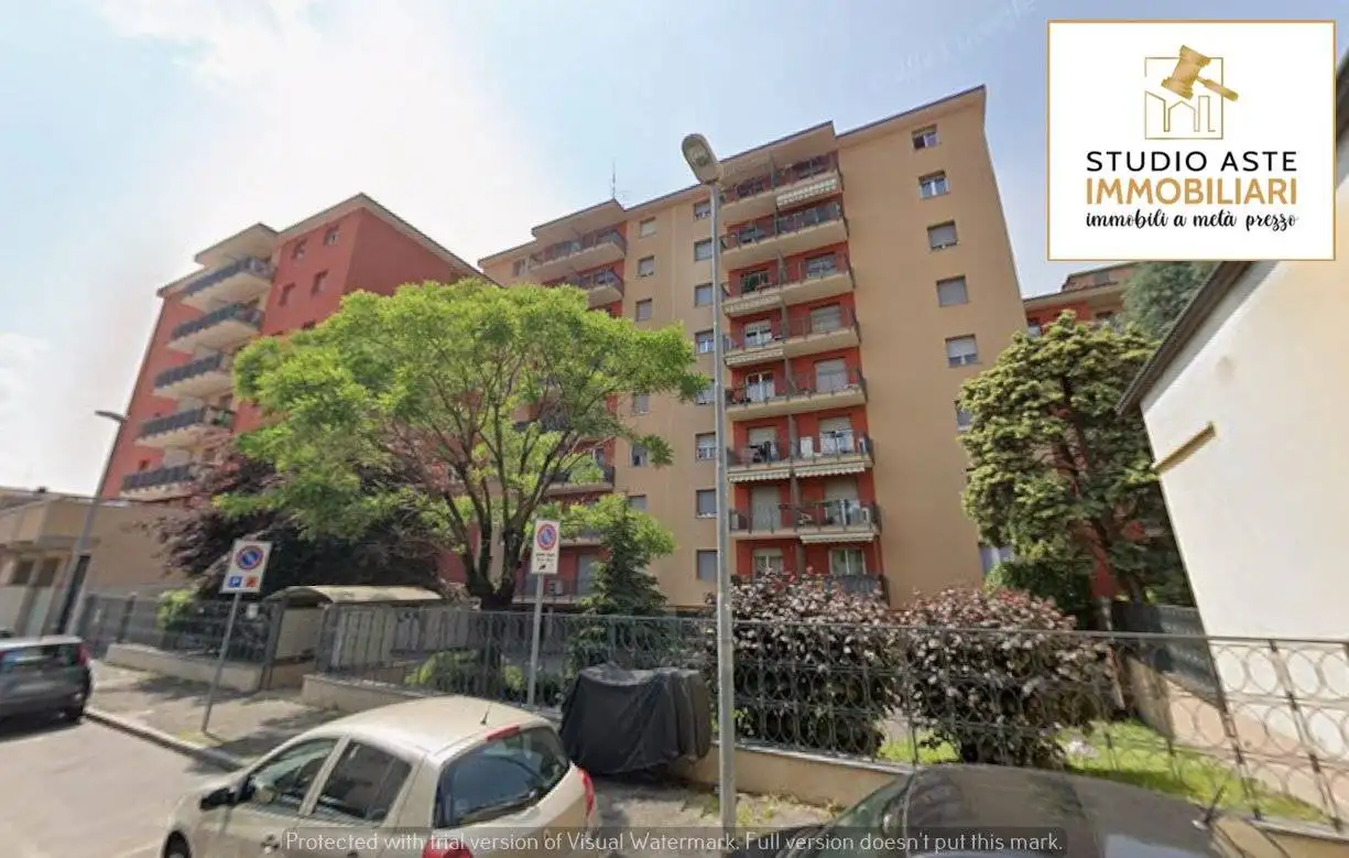 Appartamento in asta a Desio