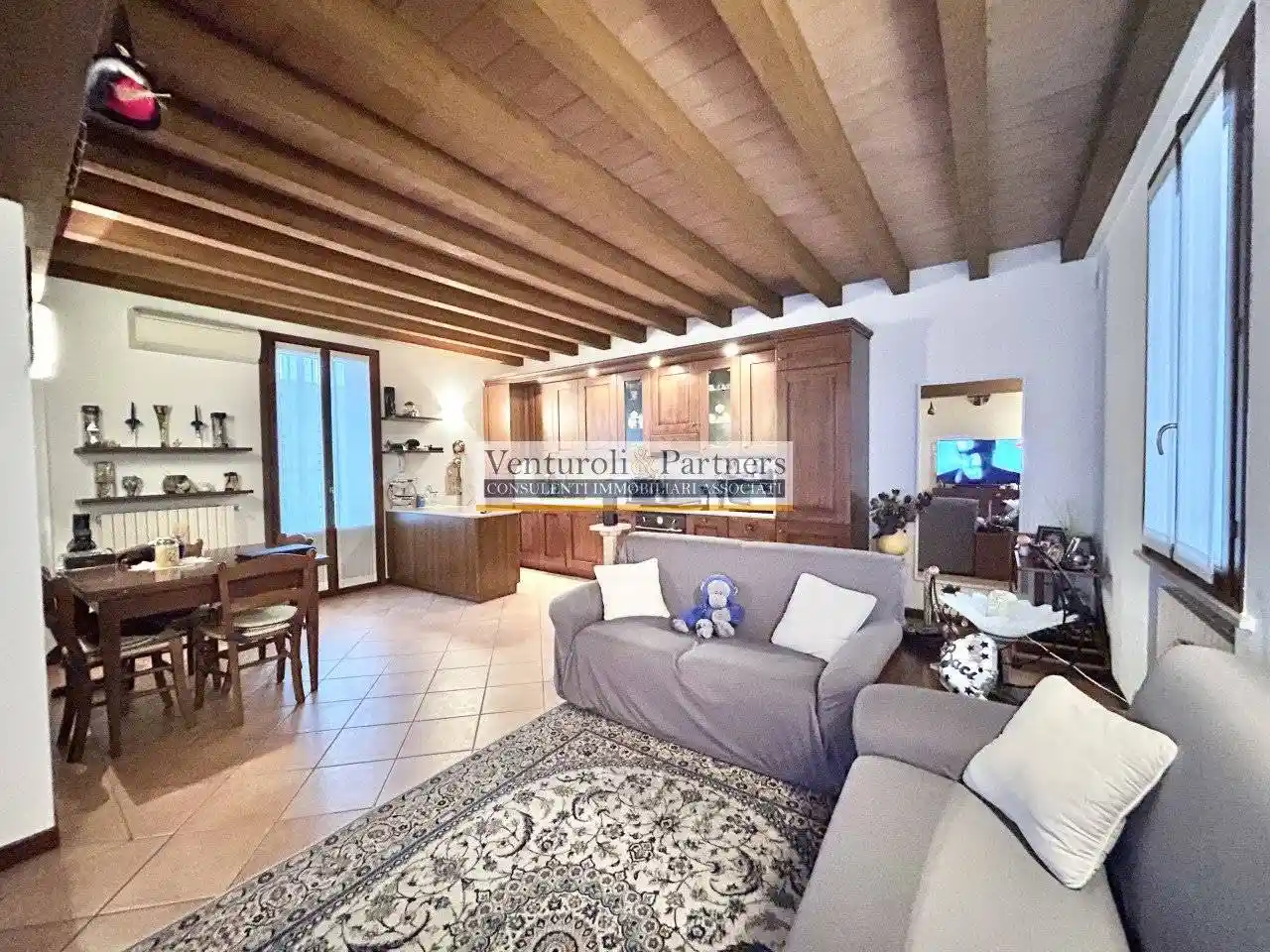 Trilocale piazza Sant'Agostino, Centro, Montichiari - foto 2