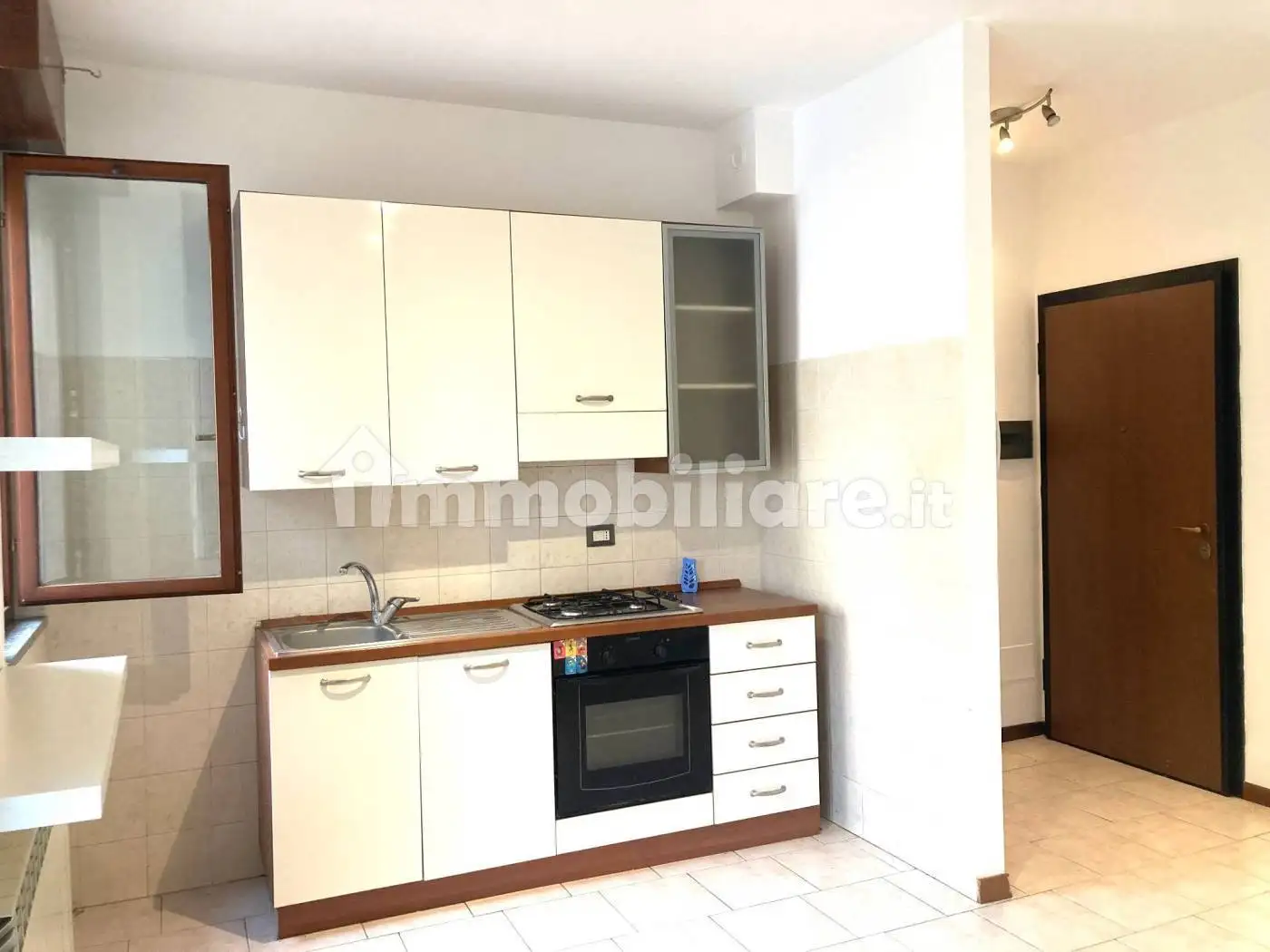 Appartamento in vendita a Legnano