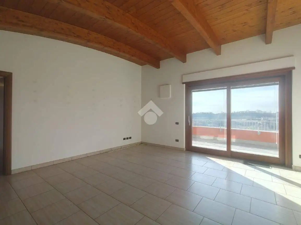 Attico - Mansarda in vendita a San Fermo della Battaglia