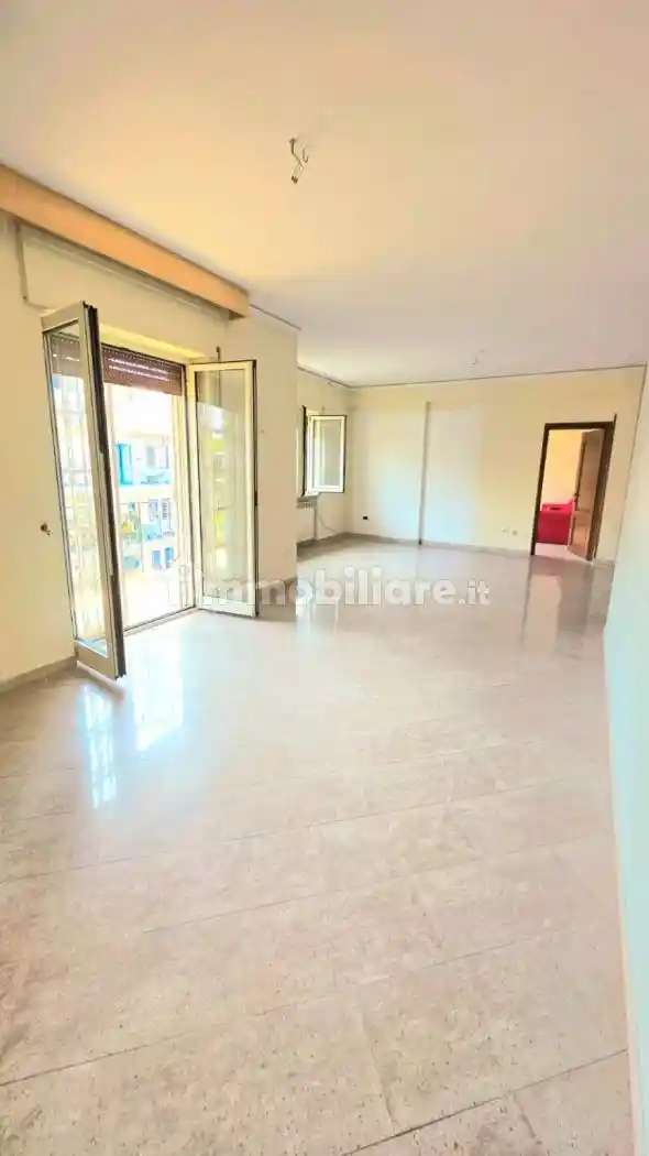 Appartamento traversa Privata Michele Pietravalle, Zona Ospedaliera, Napoli - foto 3