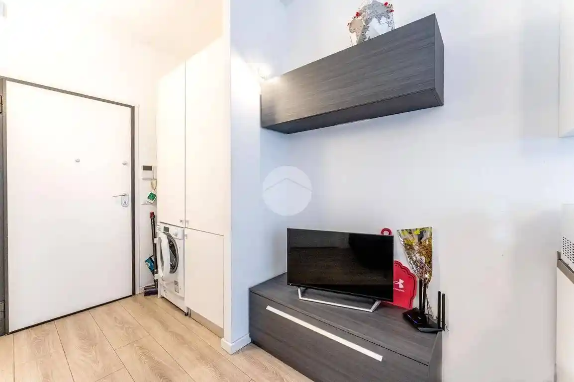 Bilocale via Luigi Federico Menabrea 24, Farini, Milano - foto 3