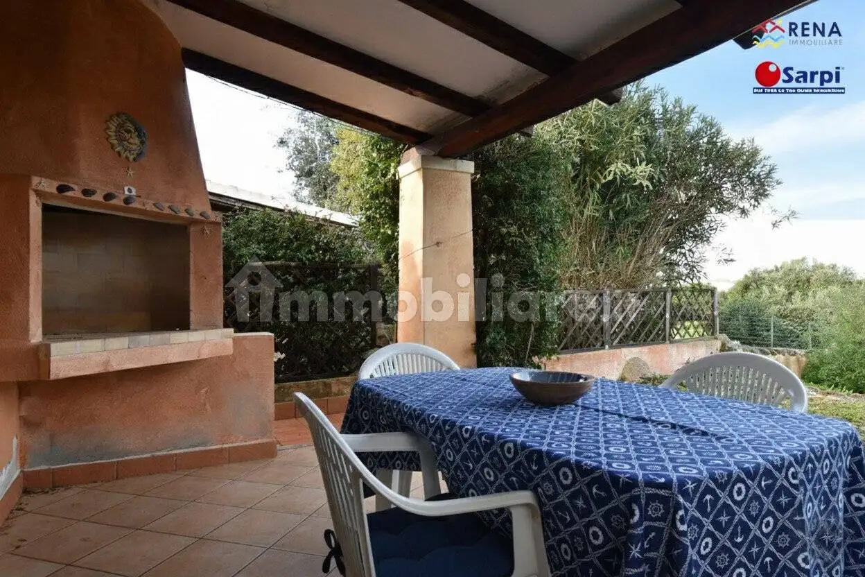 Villetta a schiera in vendita a Santa Teresa Gallura