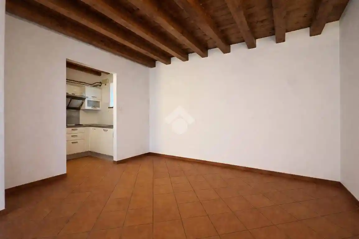 Trilocale via DUCA D'AOSTA, Centro, Vittorio Veneto - foto 4