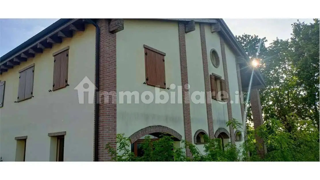 Villa in vendita a Malalbergo