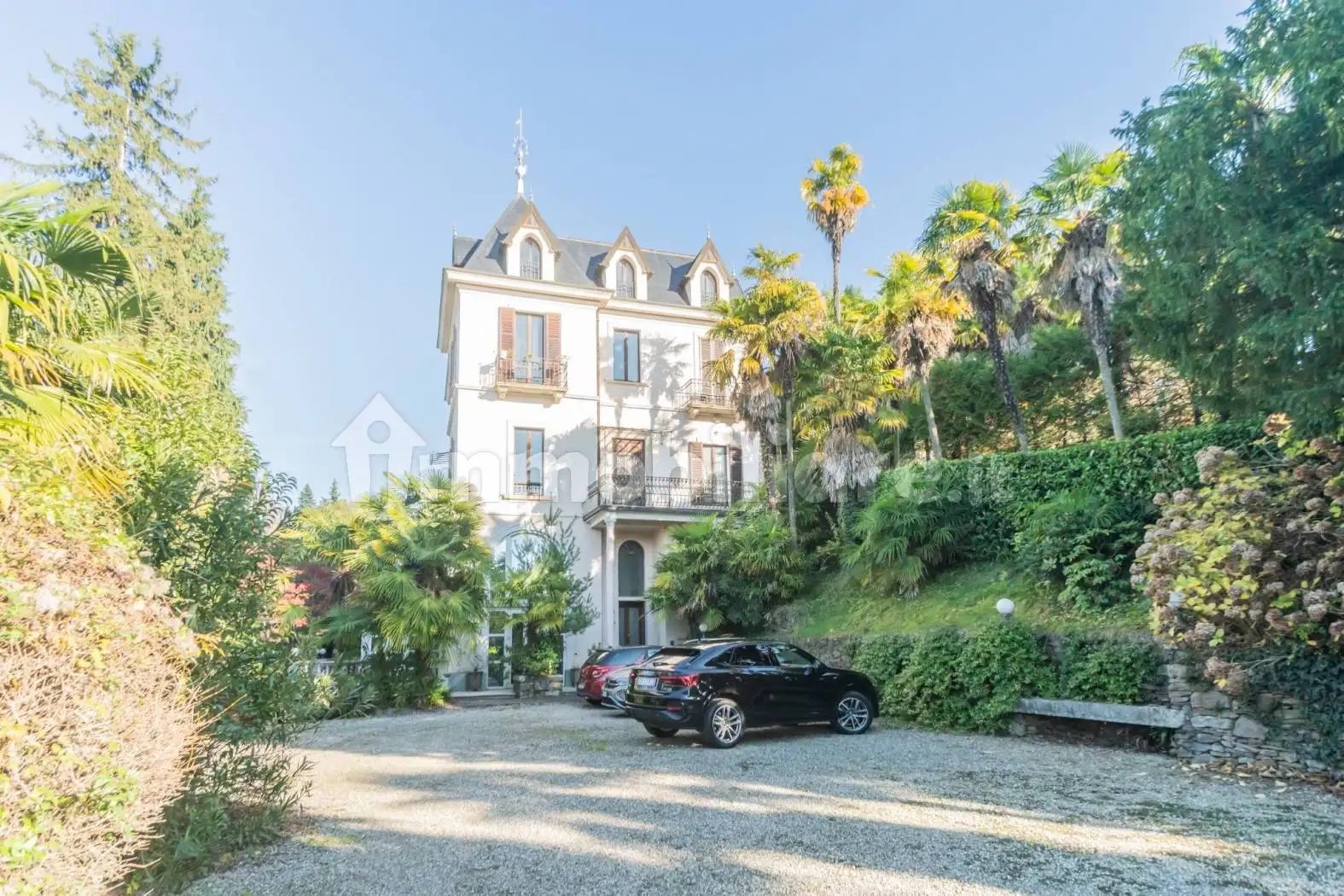 Villa in vendita a Luino