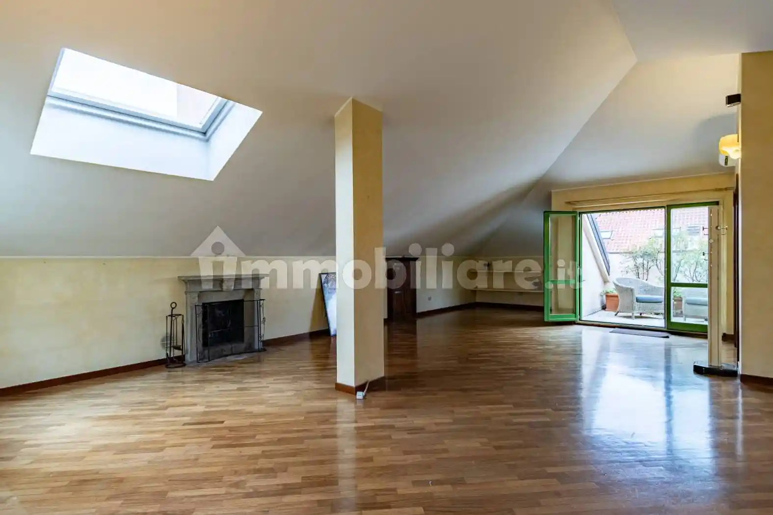 Attico via San Francesco d'Assisi 12, Centro, Arcore - foto 3