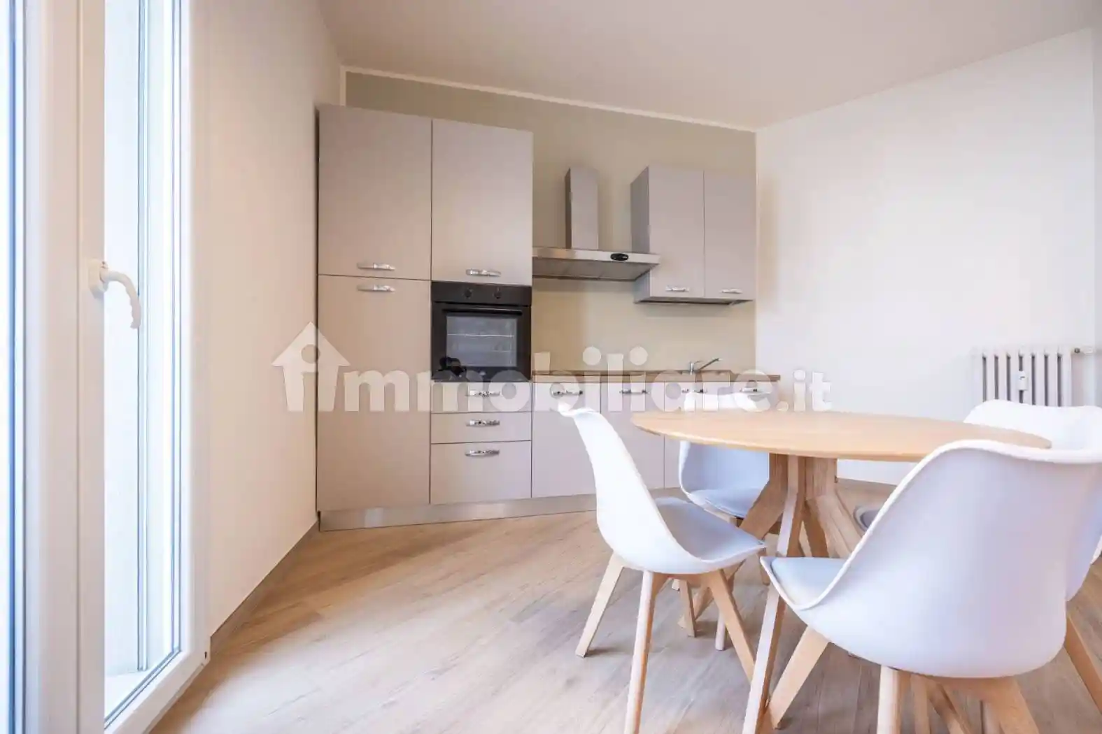 Trilocale via Edoardo Ferravilla 1, San Donato, Bologna - foto 2