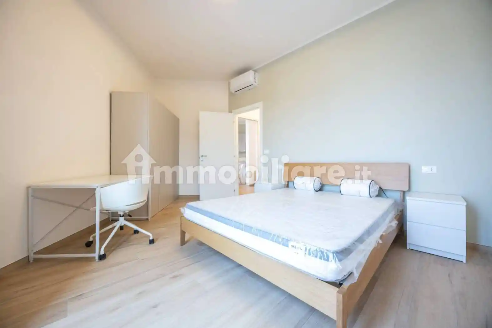 Trilocale via Edoardo Ferravilla 1, San Donato, Bologna - foto 5