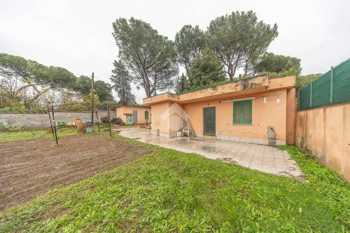 Casa indipendente in vendita a Roma