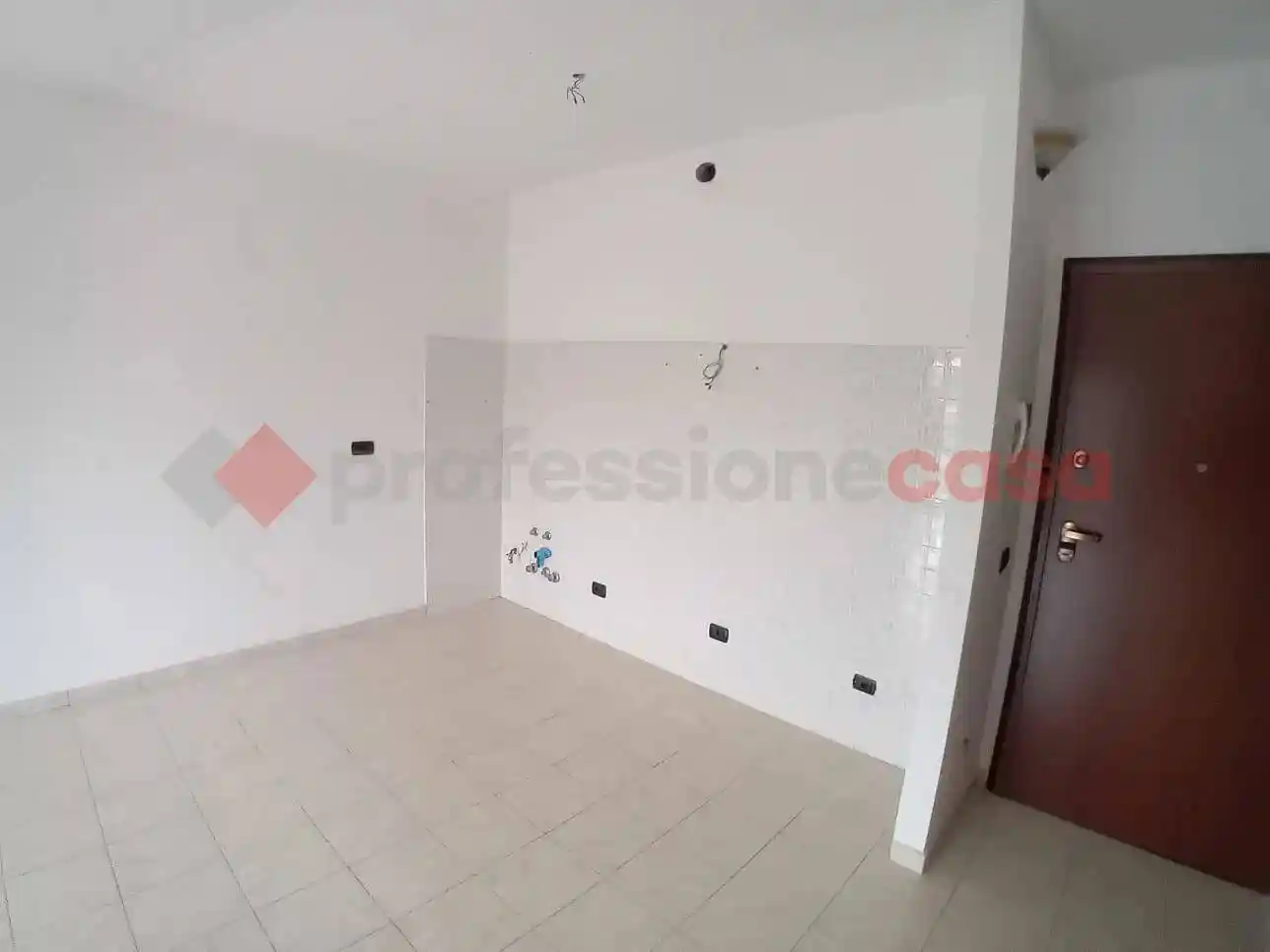 Trilocale via Ippolito Nievo, 14, San Lorenzo, Parabiago - foto 5