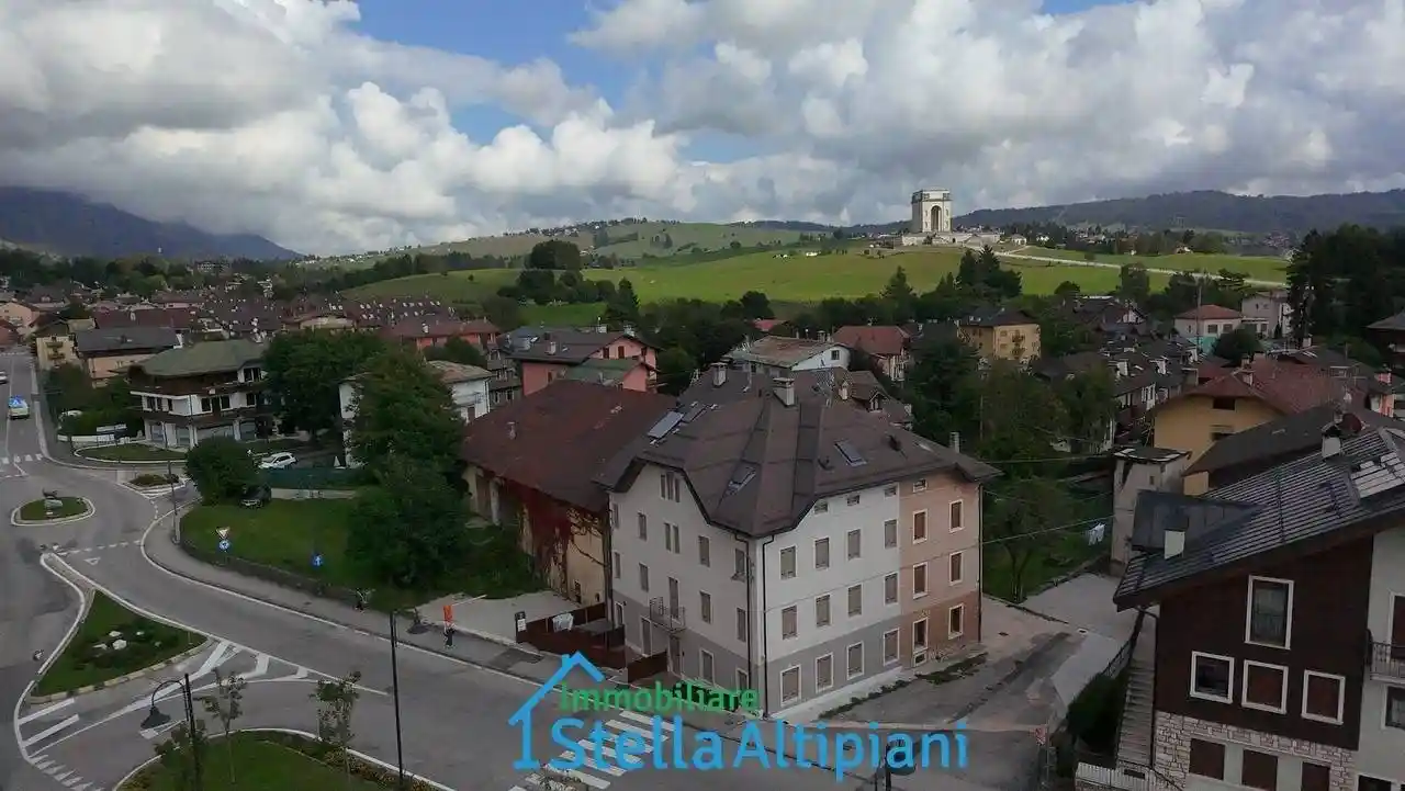 Trilocale viale Giacomo Matteotti, Centro, Asiago - foto 3