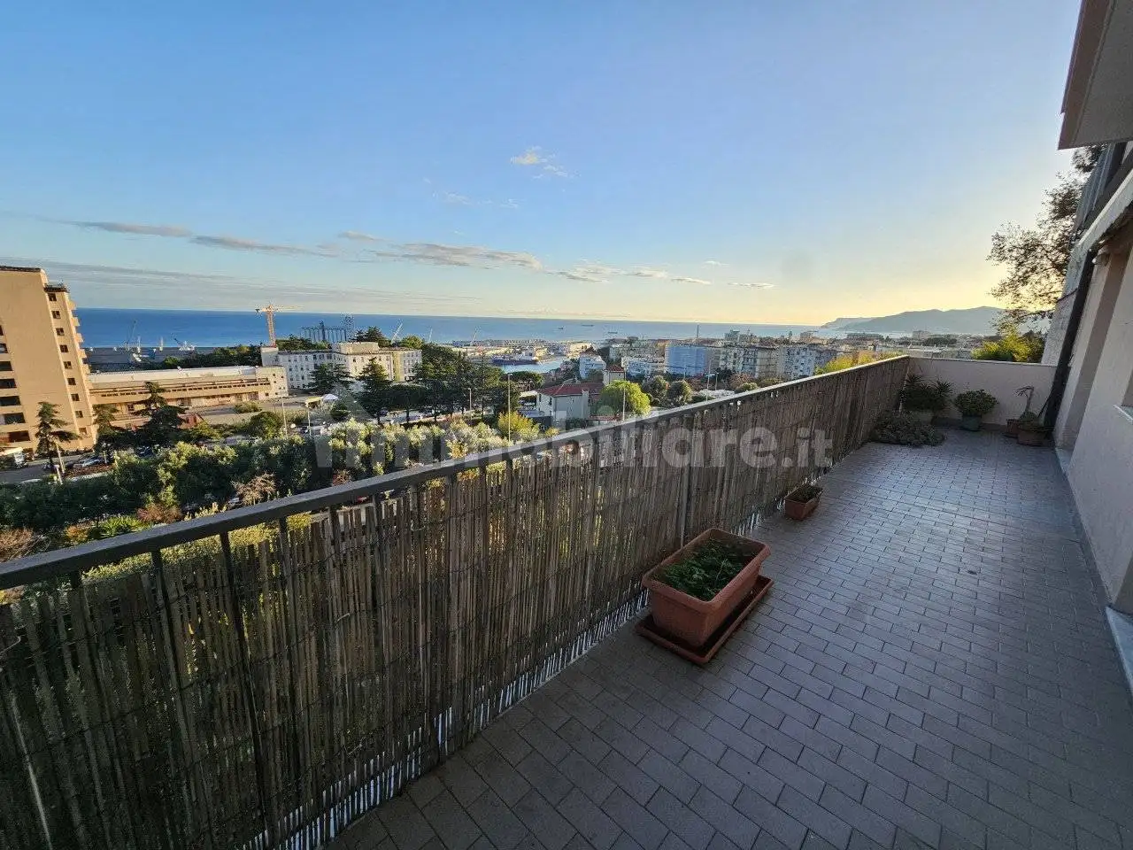 Appartamento in vendita a Savona