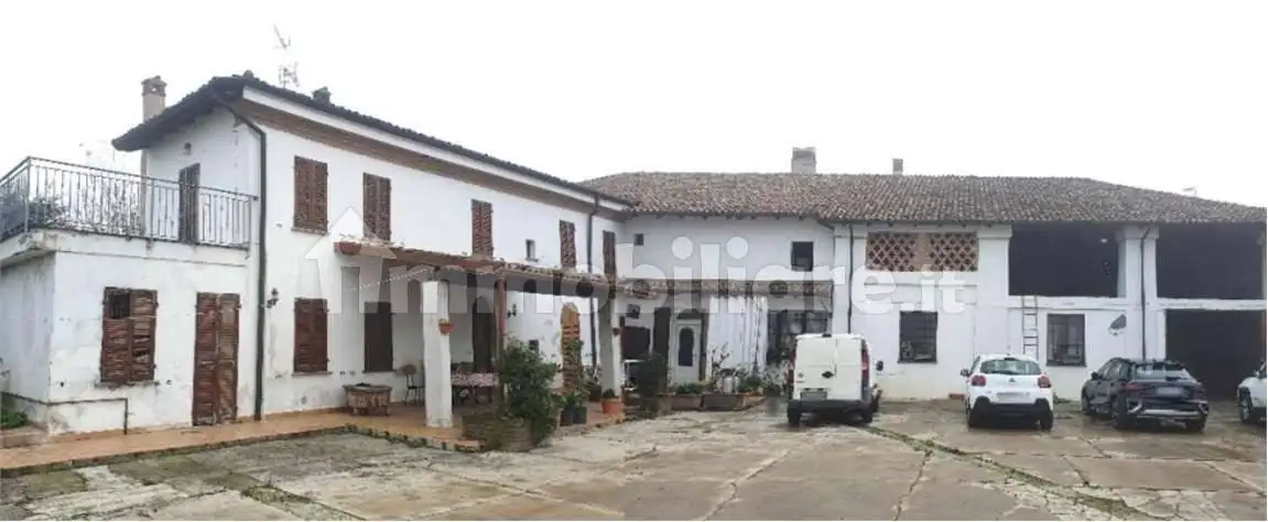 Casa indipendente in asta a Caorso