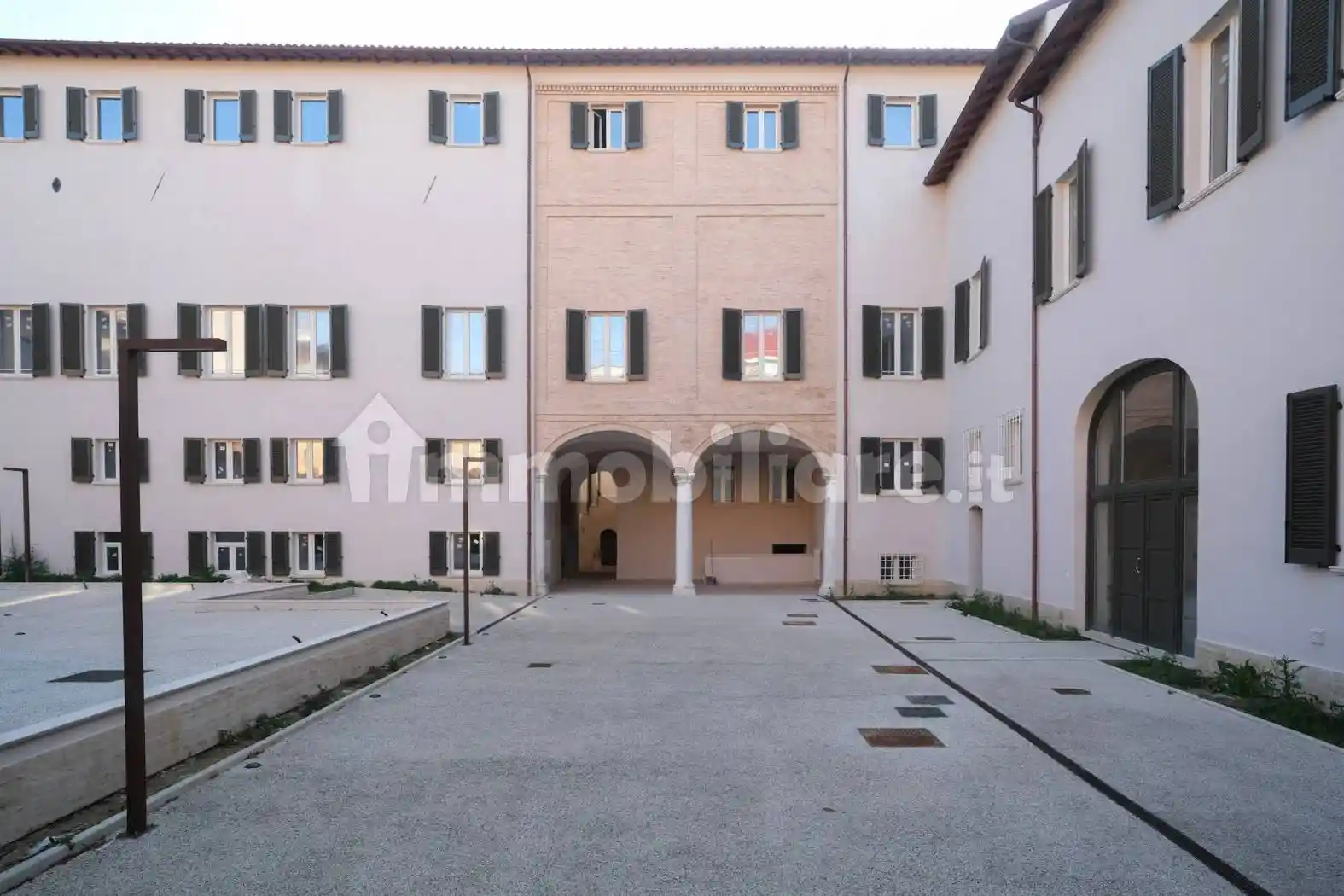 Quadrilocale via Pietro Petrucci 33, Centro Storico, Pesaro - foto 2