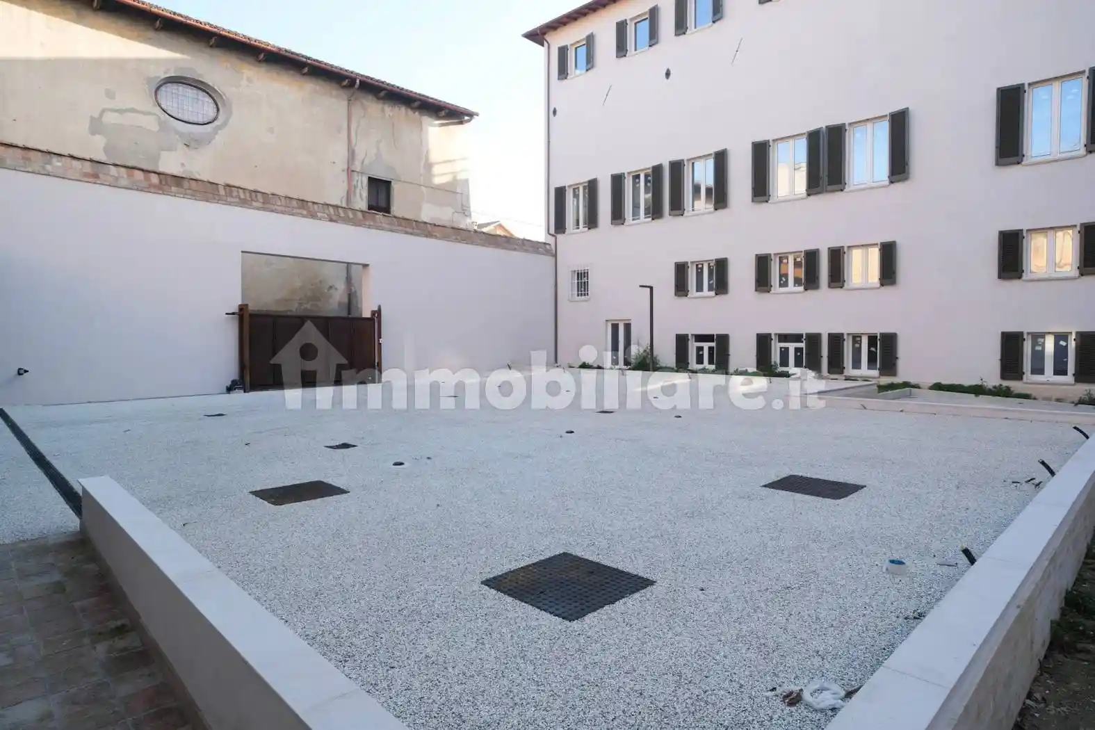 Quadrilocale via Pietro Petrucci 33, Centro Storico, Pesaro - foto 3