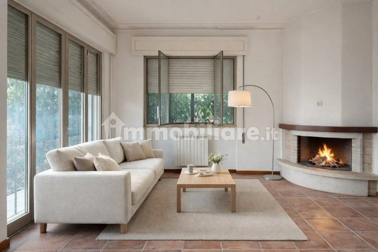 Villa in vendita a Camaiore