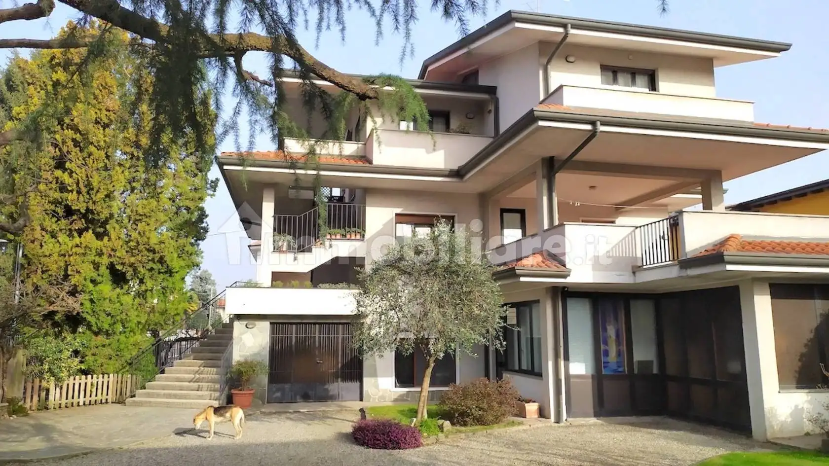 Villa in vendita a Lentate sul Seveso