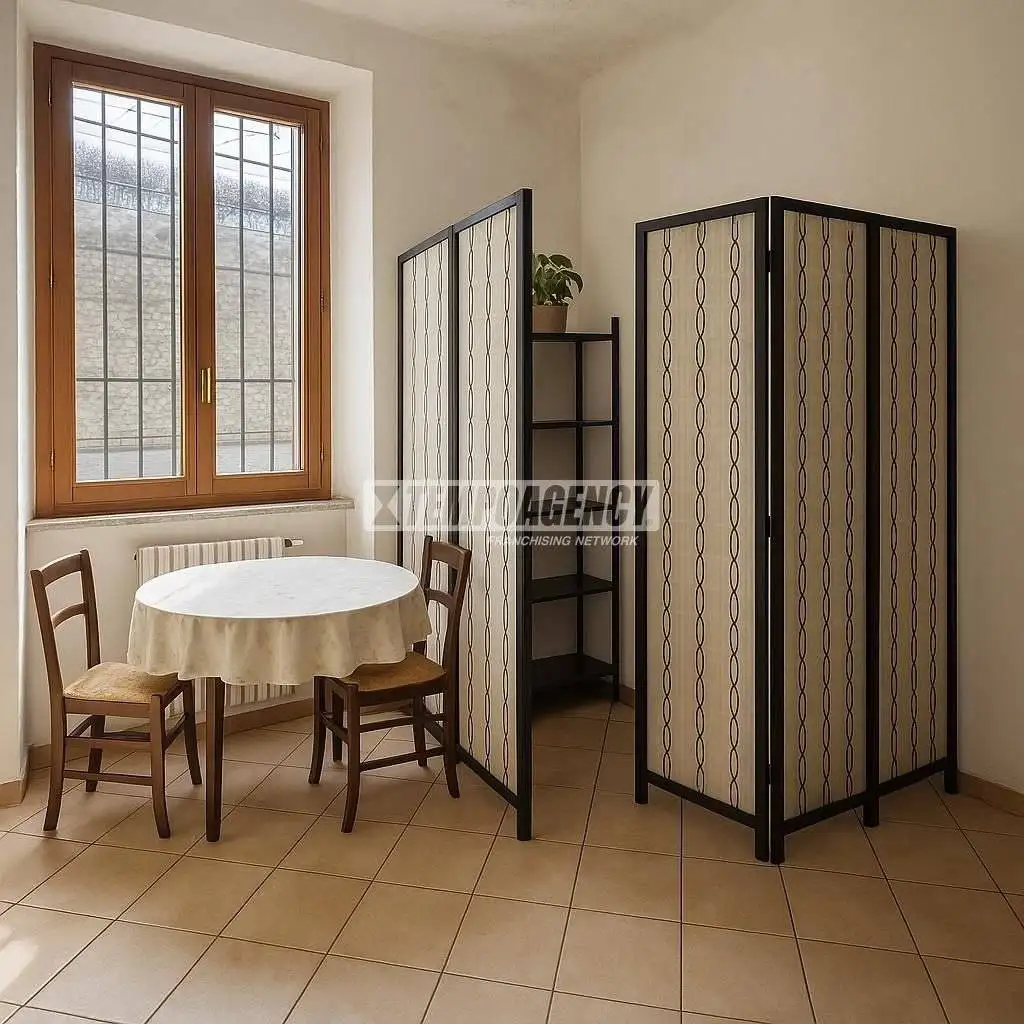 Palazzo - Edificio in vendita a Milan