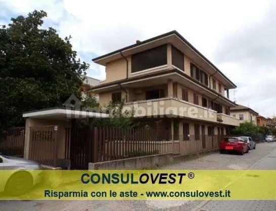 Appartamento in asta a Rho