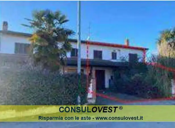 Villetta a schiera in asta a Tromello