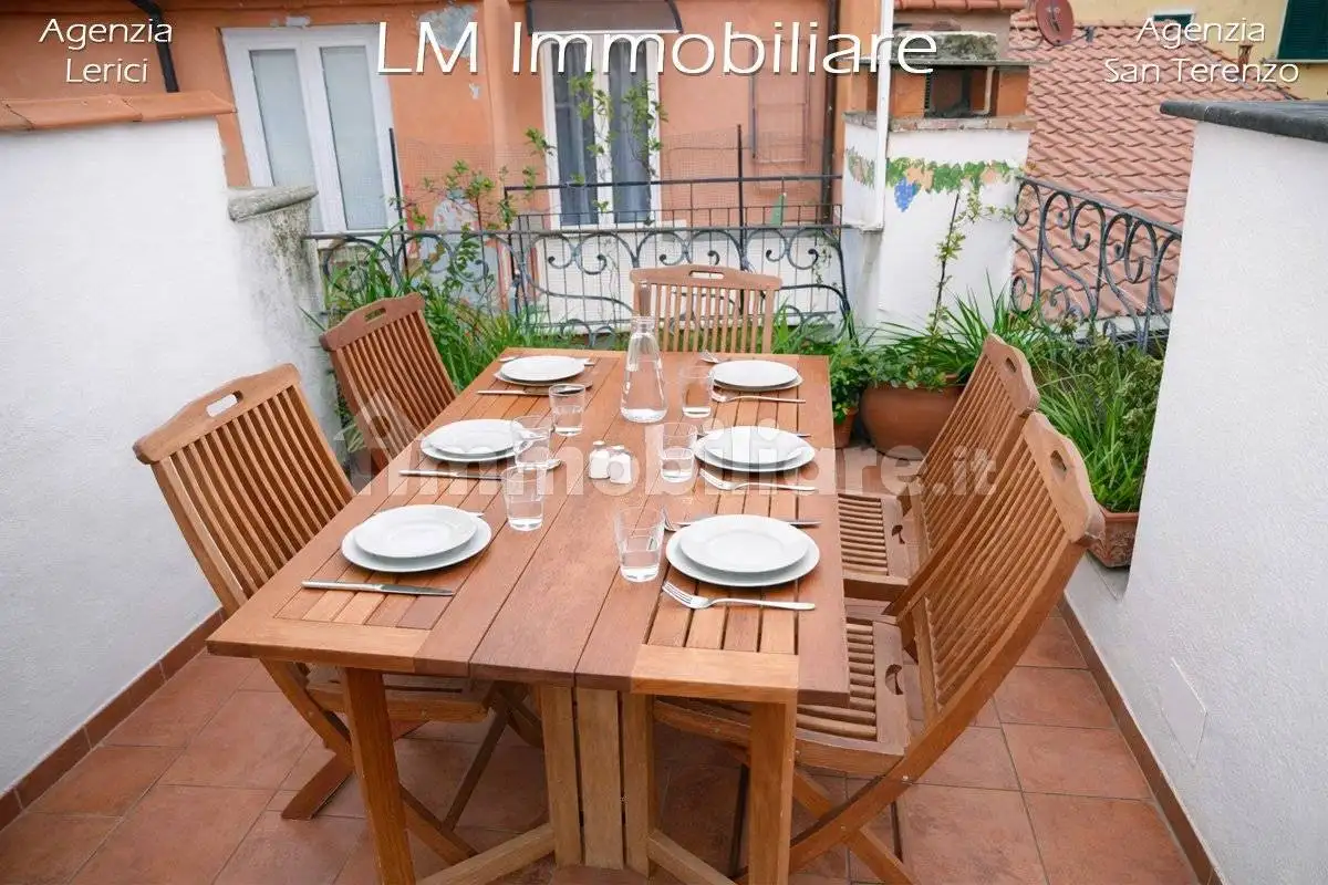 Appartamento in vendita a Lerici