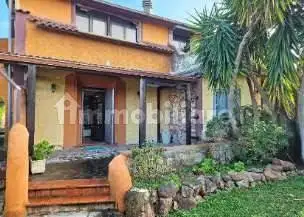 Villa in asta a Ardea