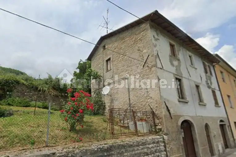 Appartamento in vendita a Galeata