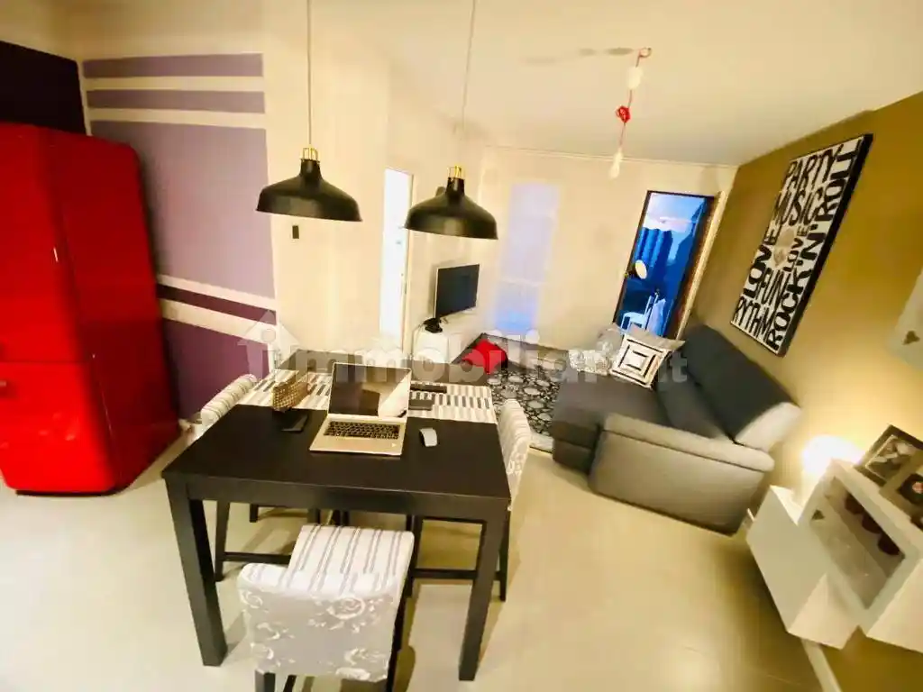 Trilocale ottimo stato, primo piano, Riviera Naviglio, Vigonovo - foto 4