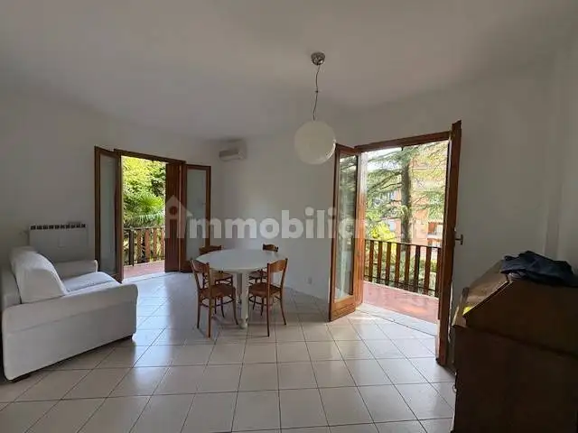 Appartamento in affitto a Cernobbio