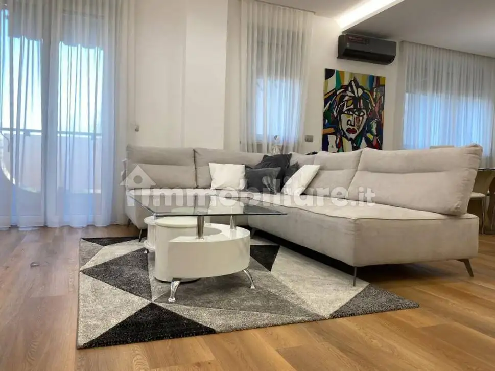 Appartamento in vendita a Beinasco